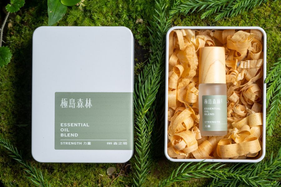 螢火蟲季限定『極島森林x 森林邦』聯名複方精油