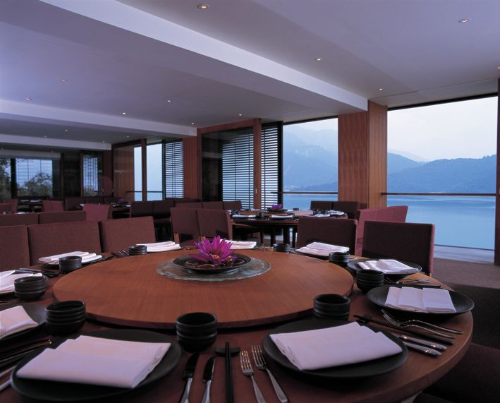 ザ・ラルーホテルにて昼食