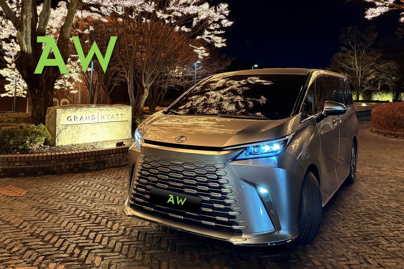 Lexus LM500 Airport Transfer - One Way