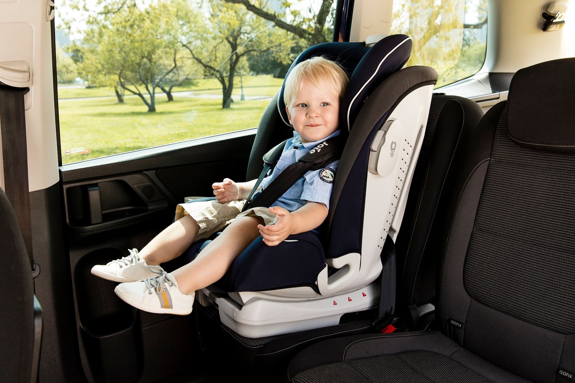 安全椅 ( 4歲含以下嬰幼童 )