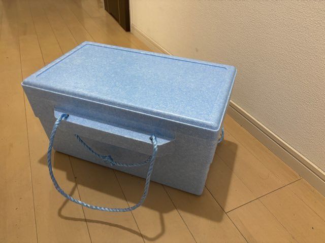お持ち帰り用発泡スチロール