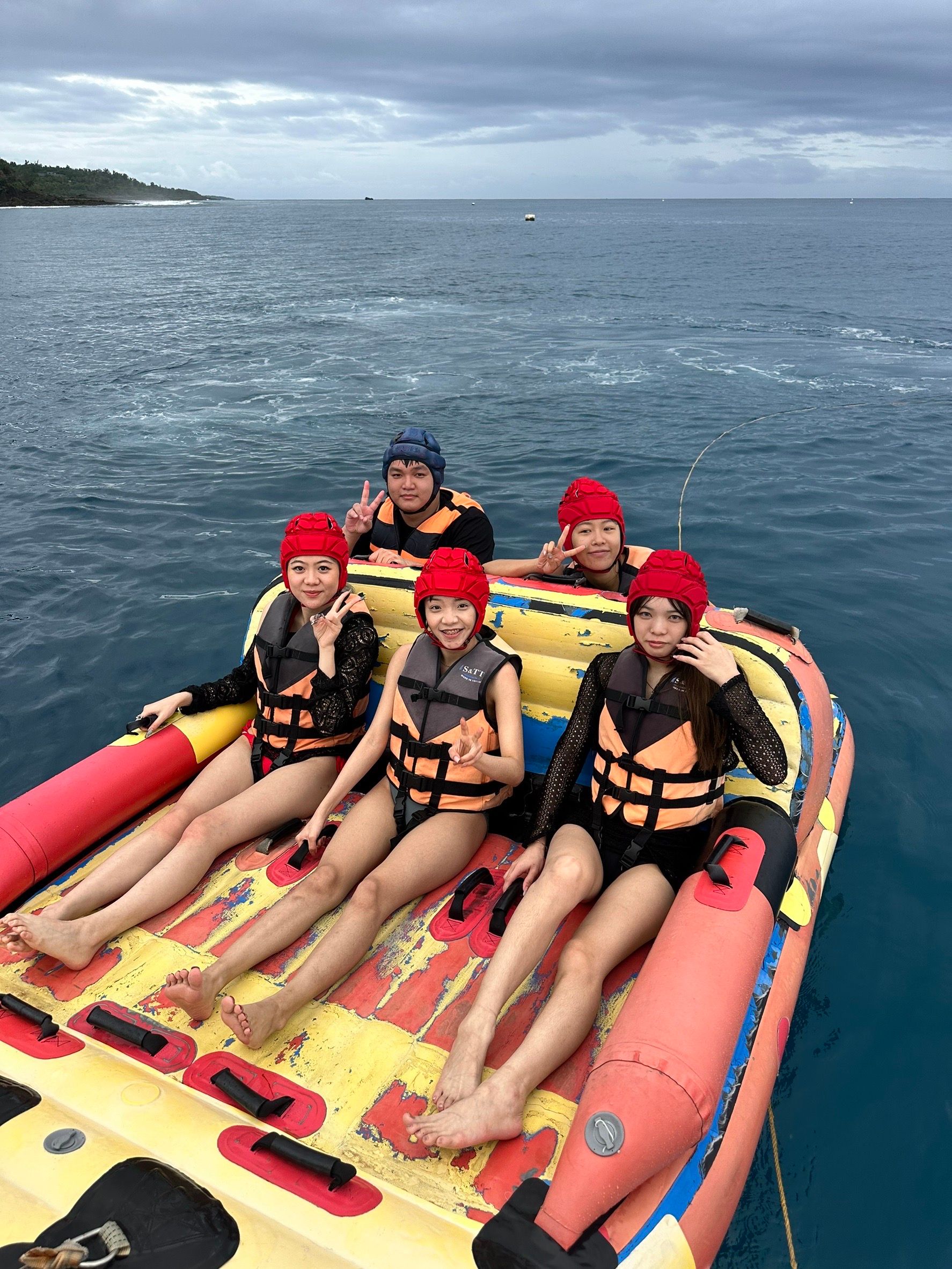 水上摩托車|含香蕉船、大腳丫 (此保險費當天給付)