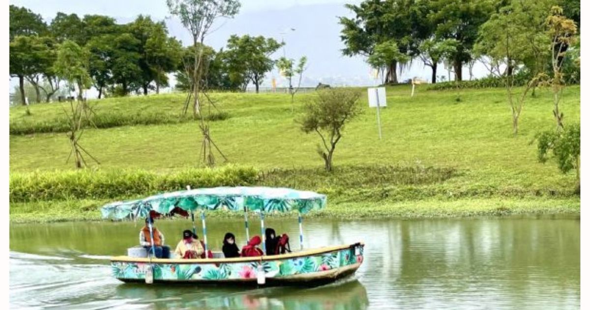 水行俠_水上自行車