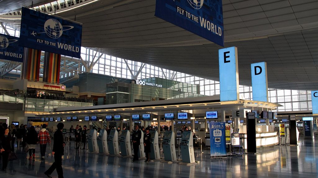 Airport taxi from Haneda Airport to Tokyo