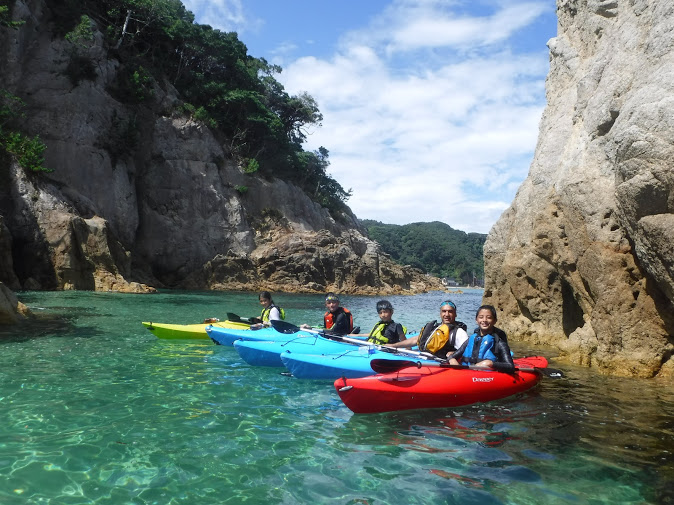 Enjoy Sea kayak in the crystal clear waters of Tottori